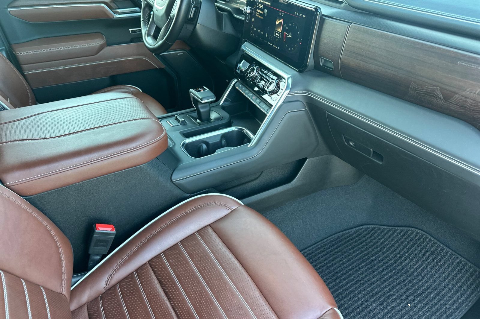 Used 2025 GMC Sierra 1500 Denali Ultimate AWD/4WD image 19