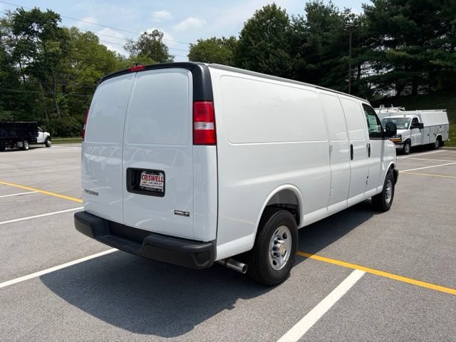 New 2026 Chevrolet Express 3500 Extended w/ Driver Convenience Package RWD image 8