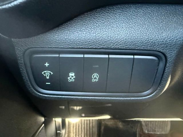 Used 2023 Kia Soul LX w/ LX Technology Package image 21