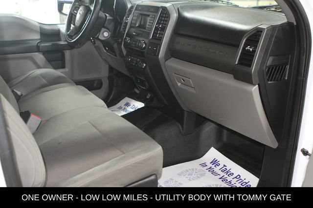 Used 2017 Ford F250 XL w/ Power Equipment Group RWD image 22