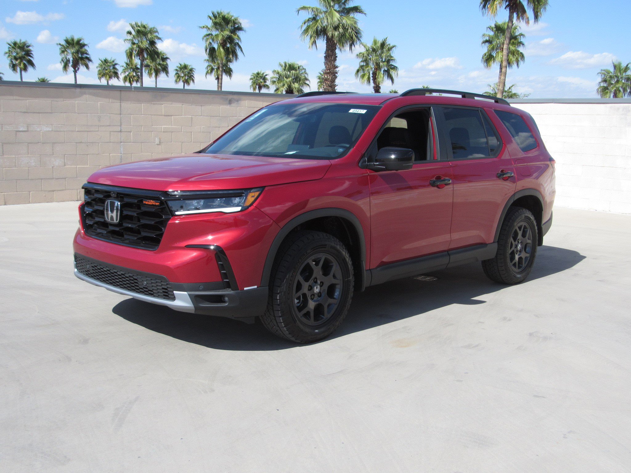 New 2025 Honda Pilot TrailSport image 2