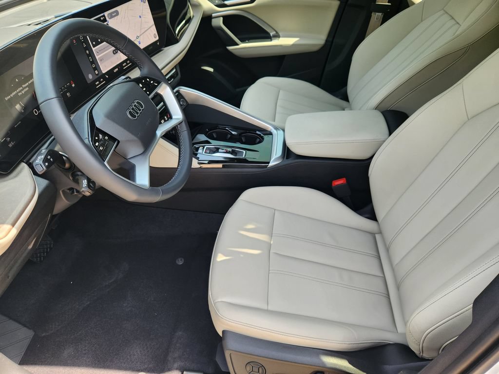 Certified 2026 Audi Q5 2.0T AWD/4WD image 15