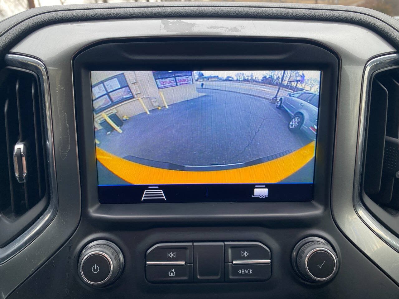 Used 2020 Chevrolet Silverado 2500 LT w/ Snow Plow Prep/Camper Package AWD/4WD image 16