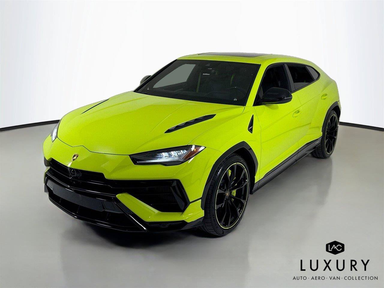 Used 2024 Lamborghini Urus S AWD/4WD image 4