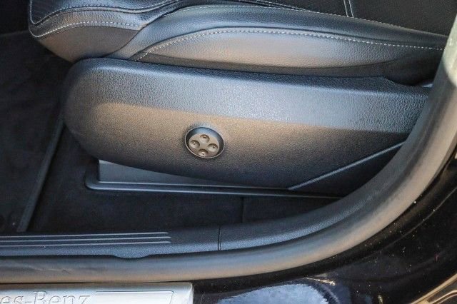 Used 2023 Mercedes-Benz GLC 300 image 20