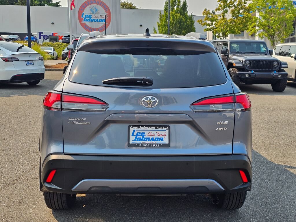 Used 2026 Toyota Corolla Cross XLE w/ Convenience Package AWD/4WD image 6