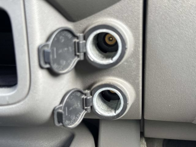 Used 2015 Nissan Frontier SV RWD image 23