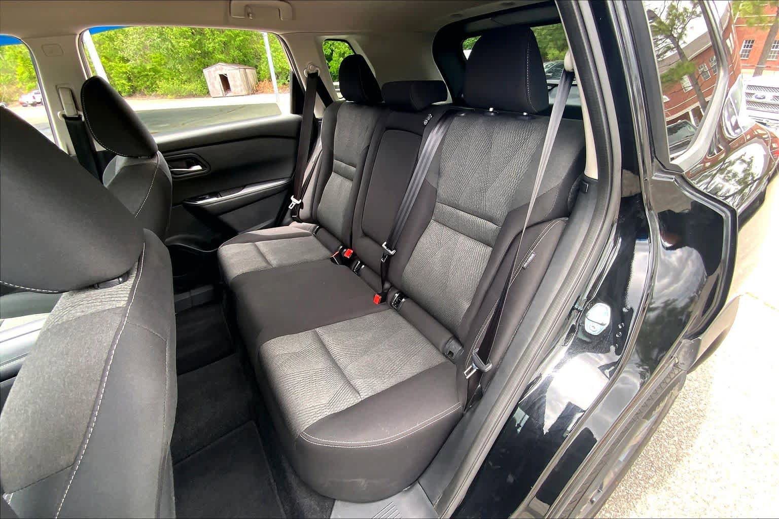Used 2025 Nissan Rogue SV FWD image 21