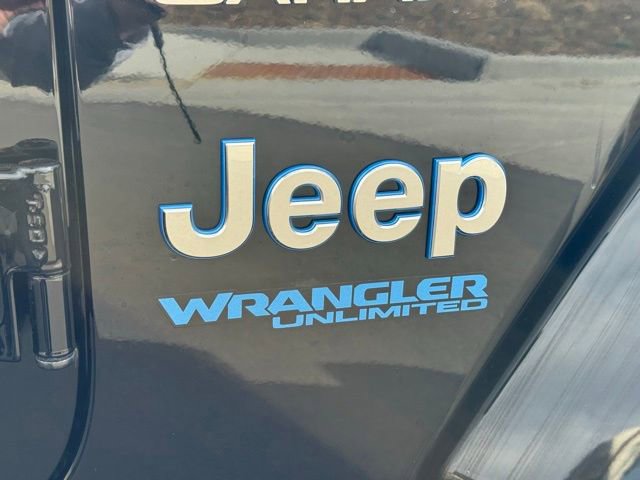 Certified 2022 Jeep Wrangler Unlimited Sahara w/ Cold Weather Group image 21