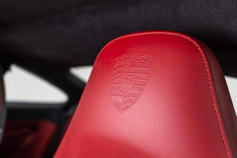Used 2014 Porsche 911 Turbo S AWD/4WD image 39
