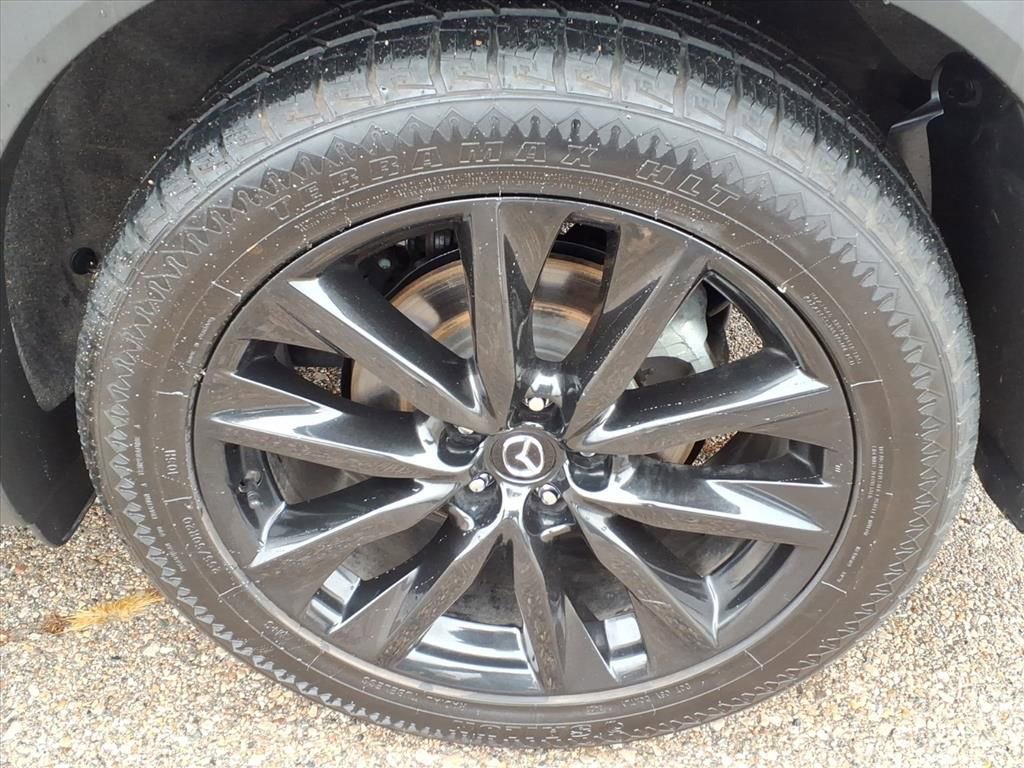 Used 2023 MAZDA CX-9 Carbon Edition image 8