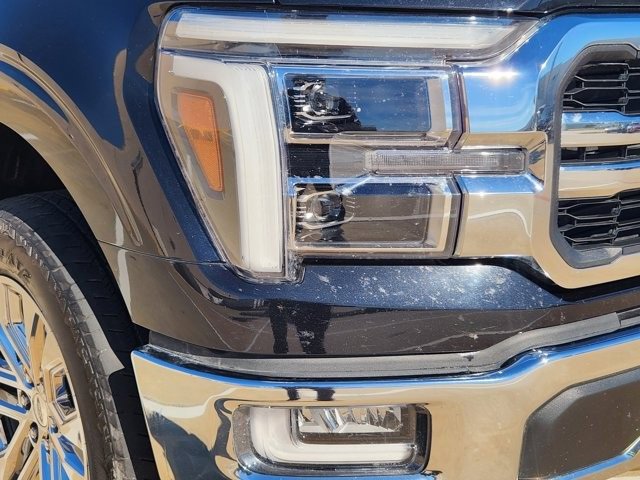 Used 2024 Ford F150 Lariat w/ FX4 Off-Road Package image 9