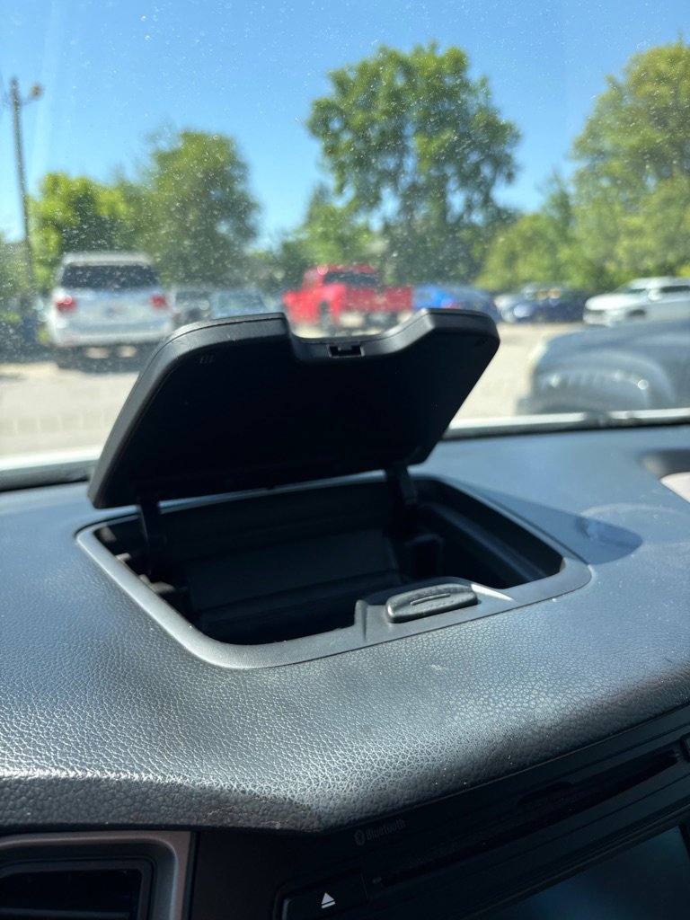 Used 2018 Hyundai Santa Fe Sport FWD image 18