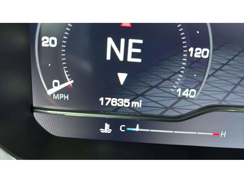 Used 2024 GMC Sierra 1500 Elevation image 15