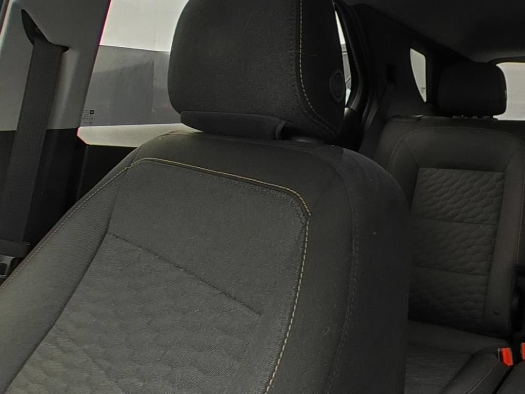 Used 2019 Chevrolet Equinox LT FWD image 9
