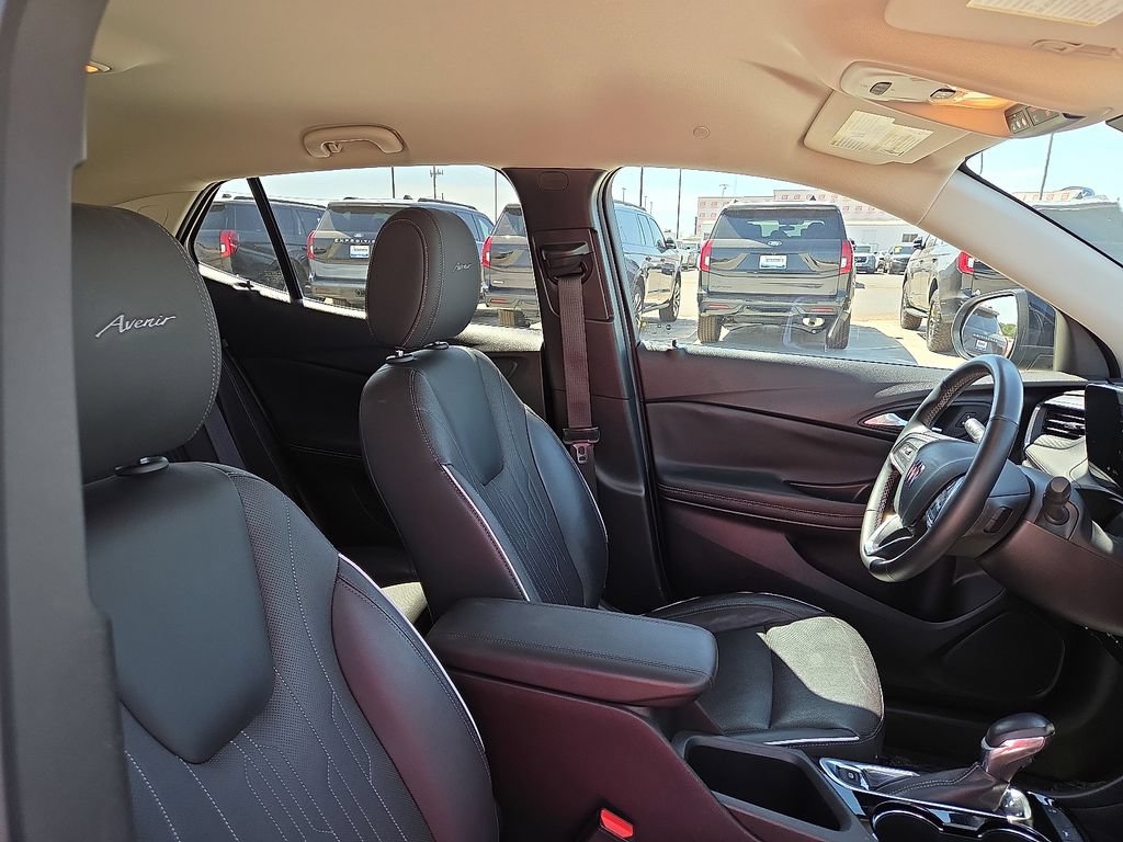 Used 2024 Buick Encore GX Avenir FWD image 13