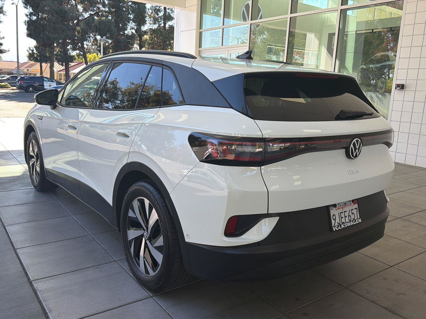 Certified 2023 Volkswagen ID.4 Pro RWD image 3
