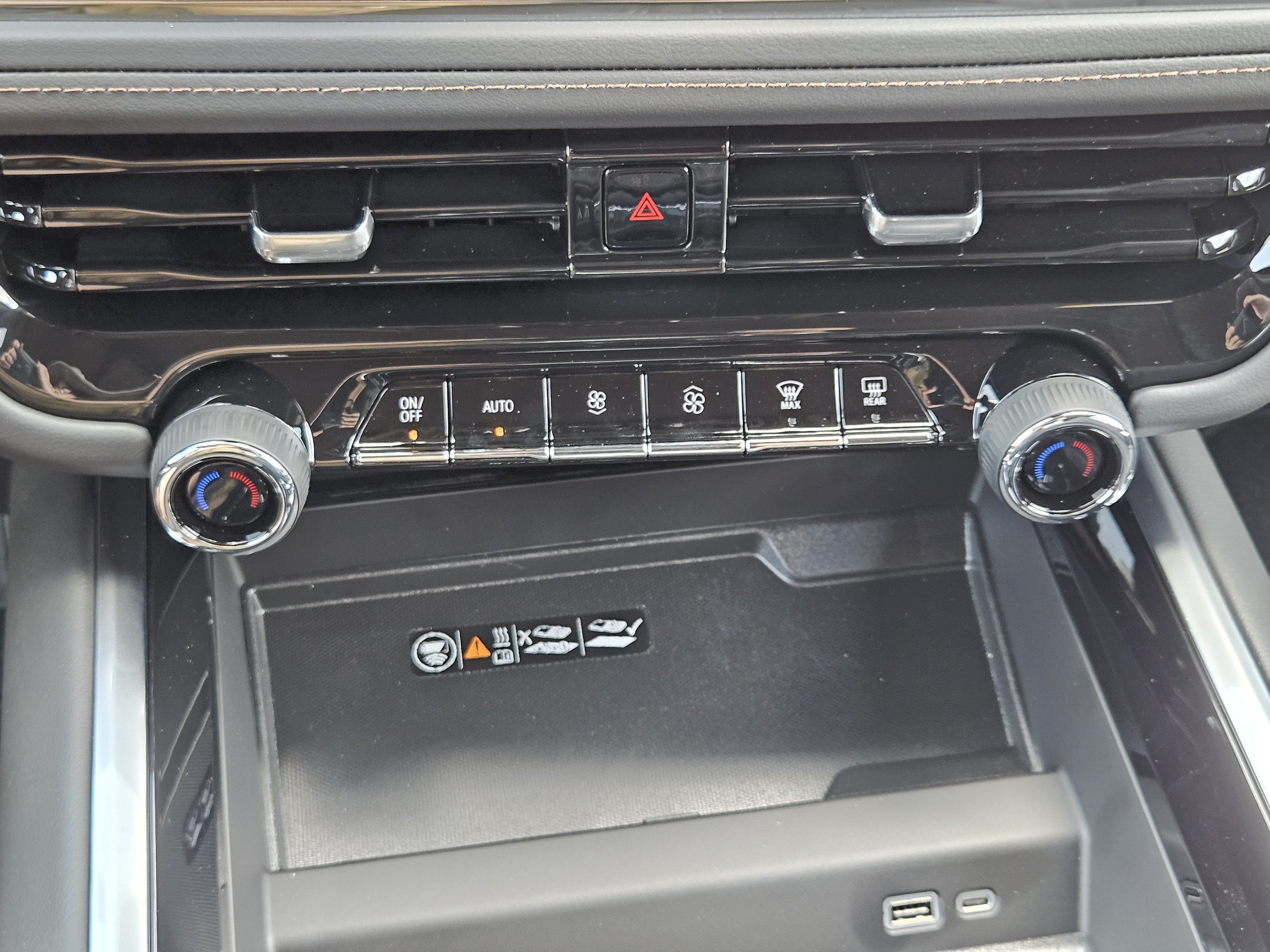 New 2026 Chevrolet Tahoe High Country AWD/4WD image 14