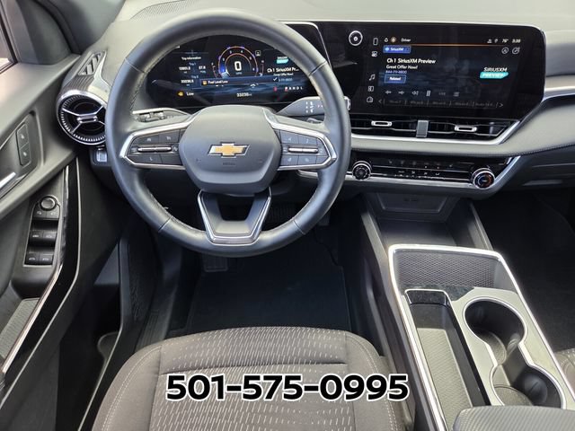 Used 2025 Chevrolet Equinox LT FWD image 12