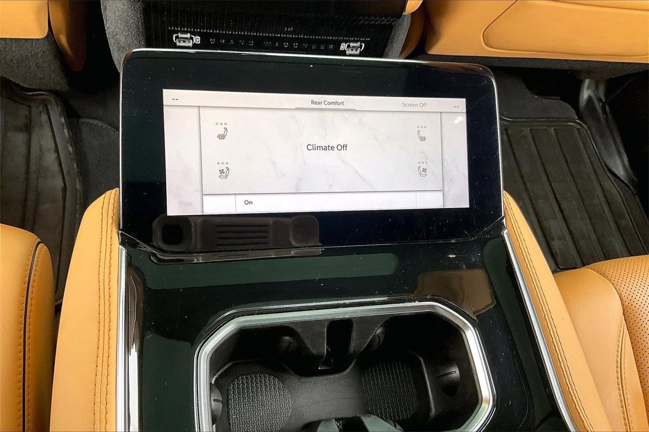 Used 2022 Jeep Grand Wagoneer Series III image 18