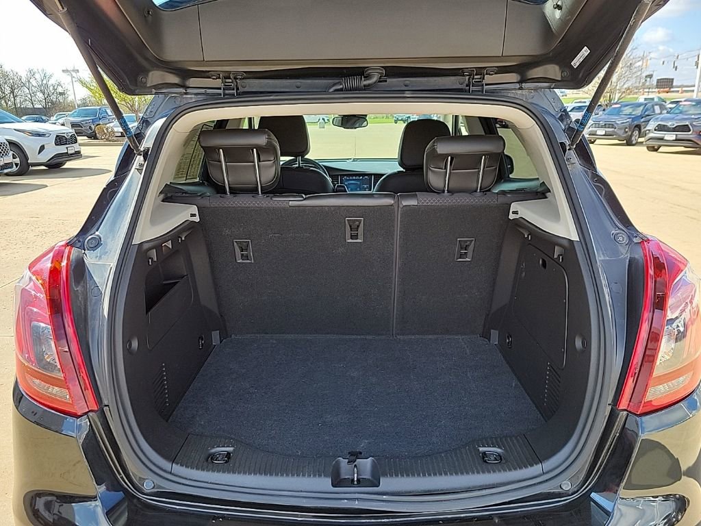 Used 2018 Buick Encore Preferred image 13