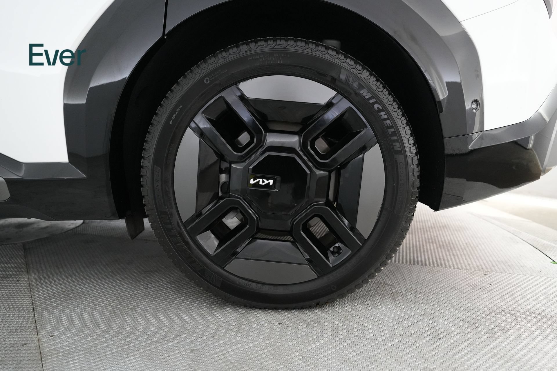 Used 2024 Kia EV9 GT-Line AWD/4WD image 9