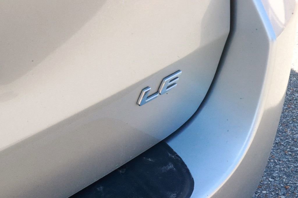 Used 2020 Toyota Sienna LE FWD image 8