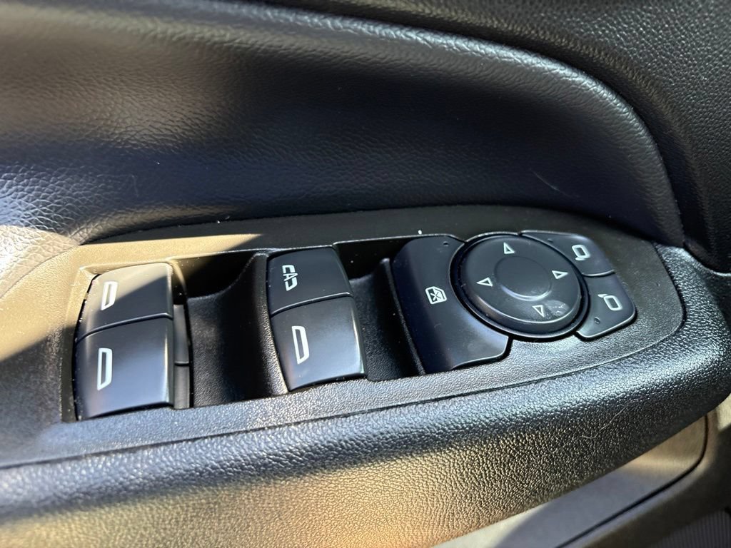 Certified 2024 Chevrolet Equinox LT AWD/4WD image 10