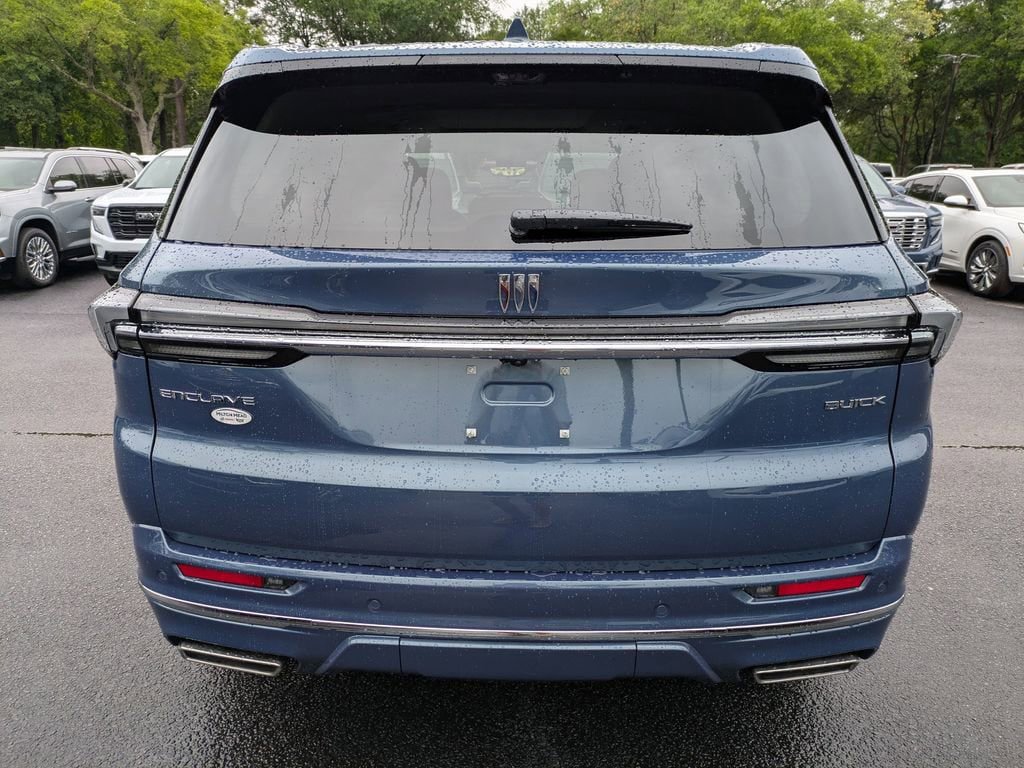 New 2026 Buick Enclave Avenir FWD image 5