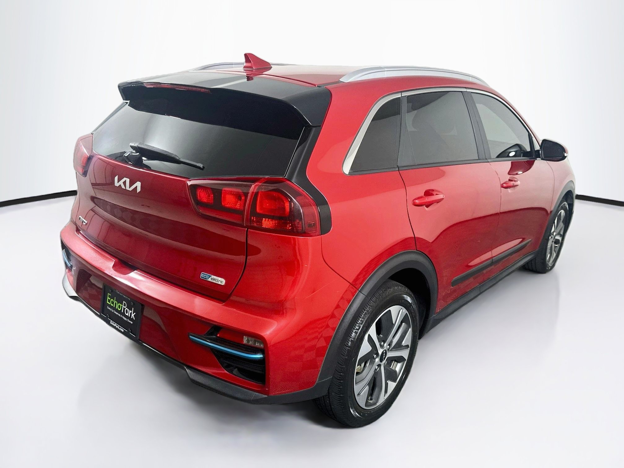 Used 2022 Kia Niro EX FWD image 9