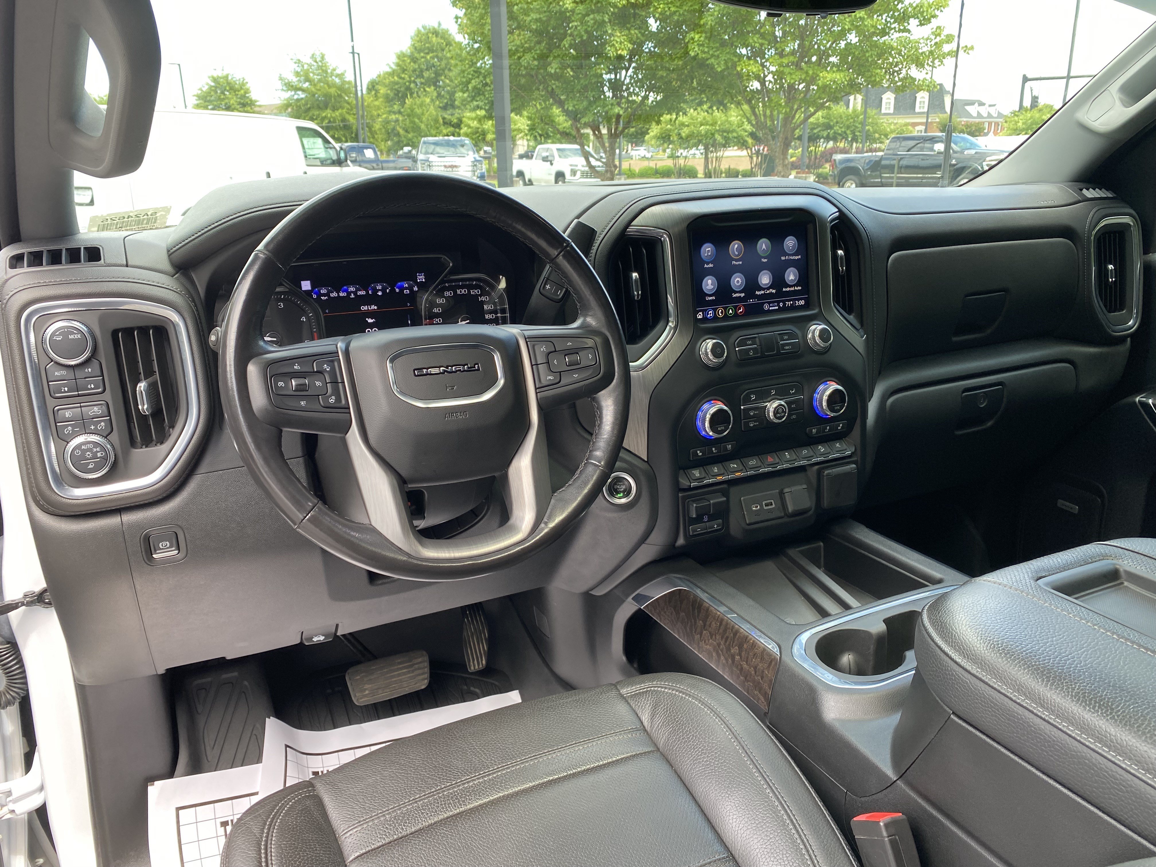Used 2022 GMC Sierra 2500 Denali w/ Denali Ultimate Package AWD/4WD image 38