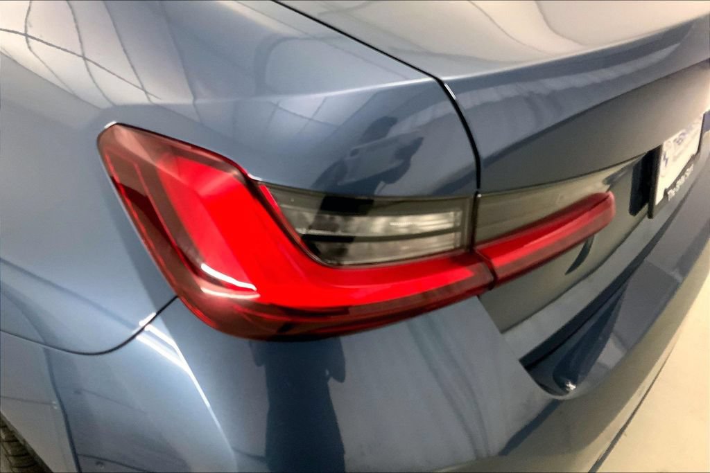 Used 2025 BMW 330i Sedan RWD image 27