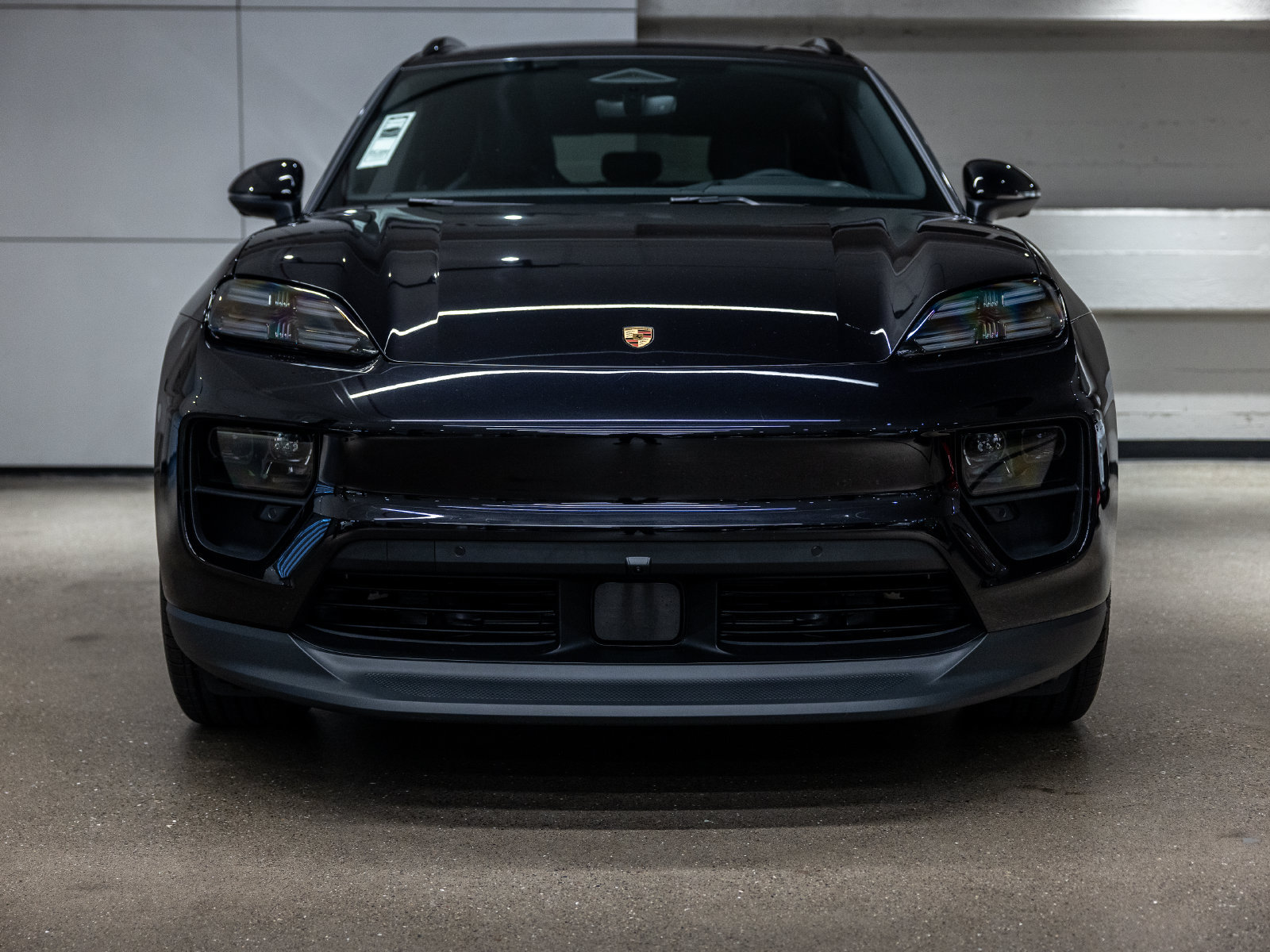 New 2026 Porsche Macan 4 Electric AWD/4WD image 11
