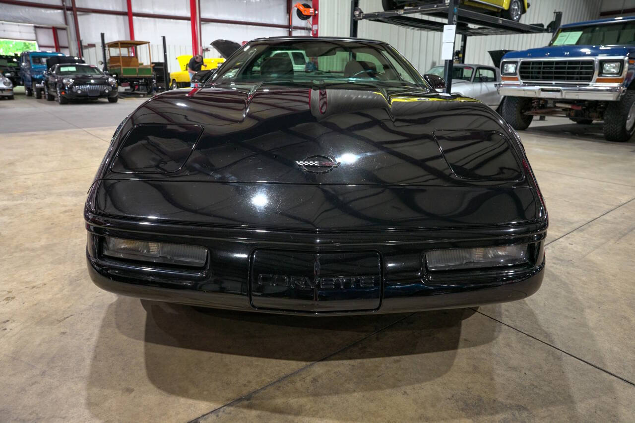 Used 1991 Chevrolet Corvette Coupe RWD image 13