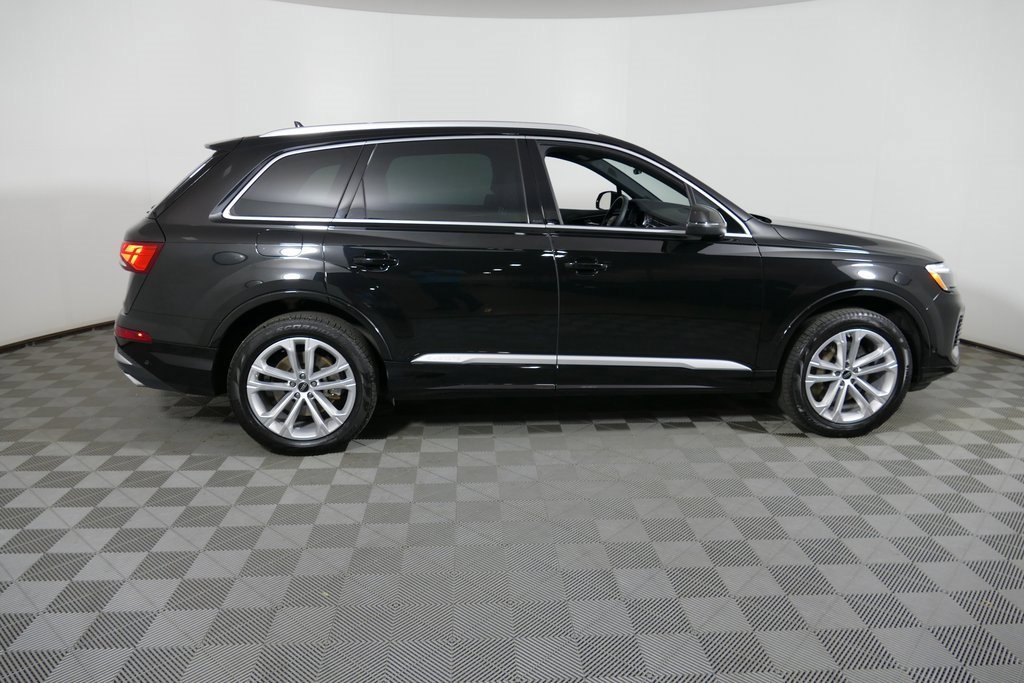 Used 2025 Audi Q7 3.0T Premium Plus image 2