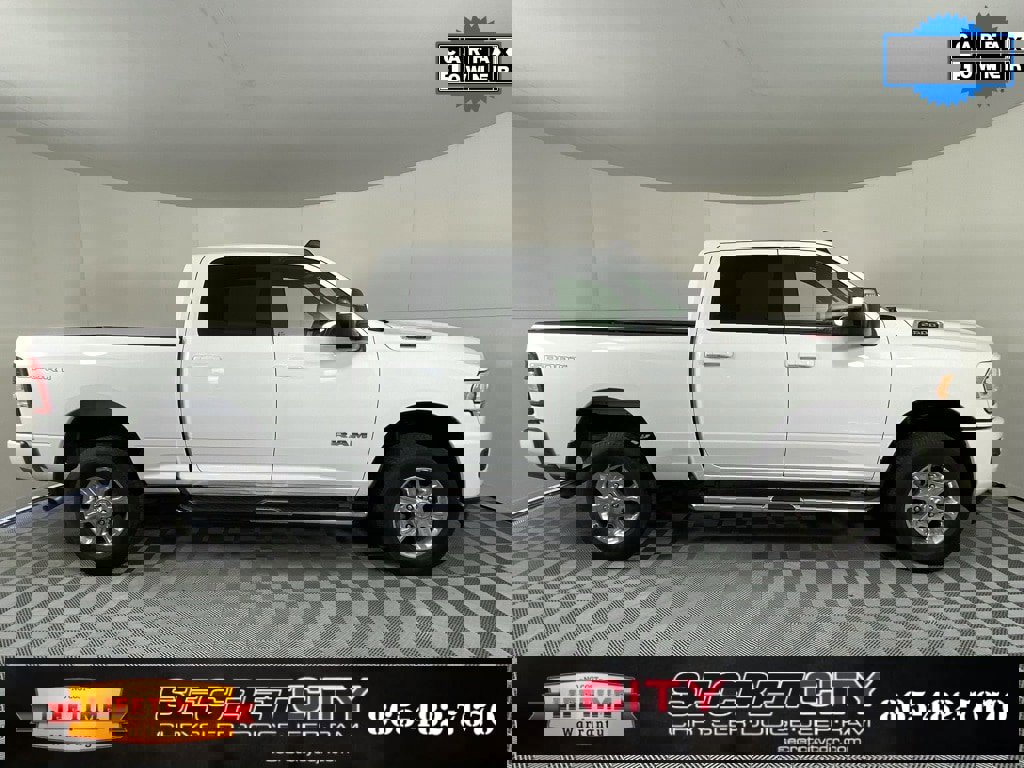 Used 2024 RAM 2500 Big Horn w/ Sport Appearance Package image 8