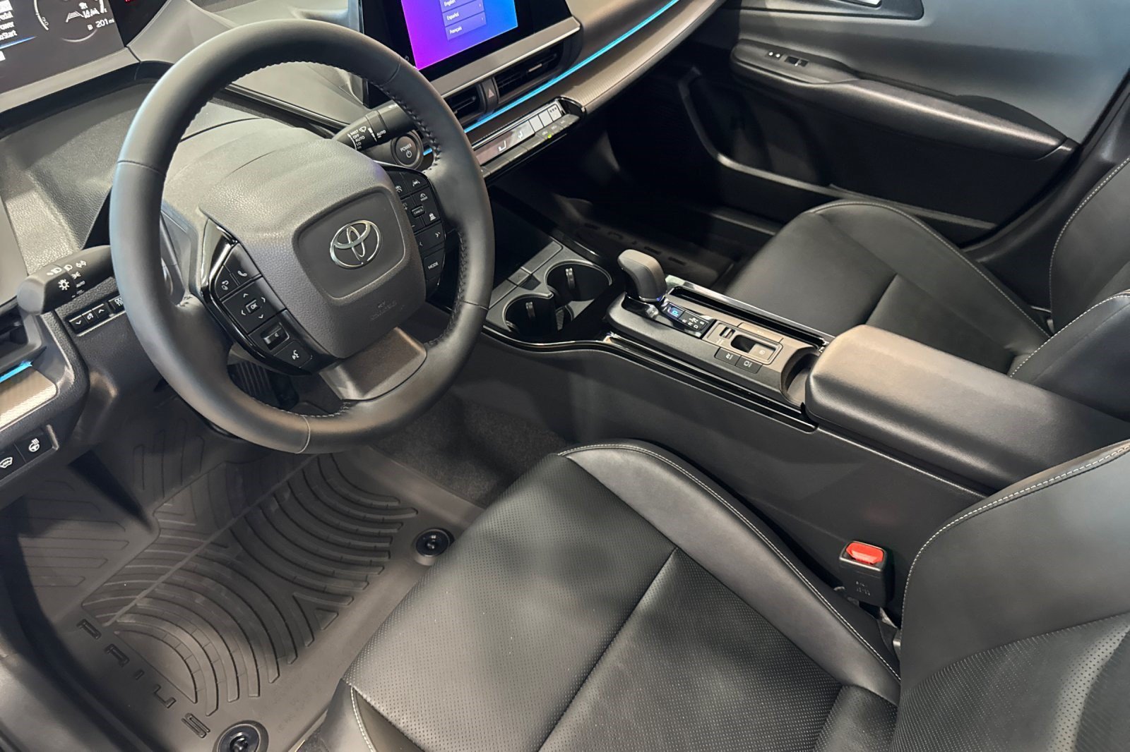 New 2026 Toyota Prius XLE FWD image 3