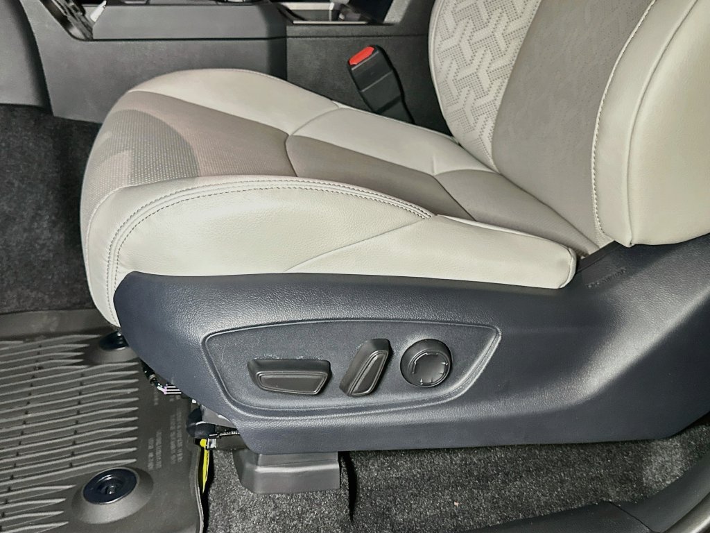 New 2026 Toyota Tacoma Limited AWD/4WD image 13