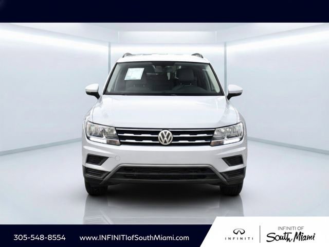 Used 2018 Volkswagen Tiguan SE FWD image 2