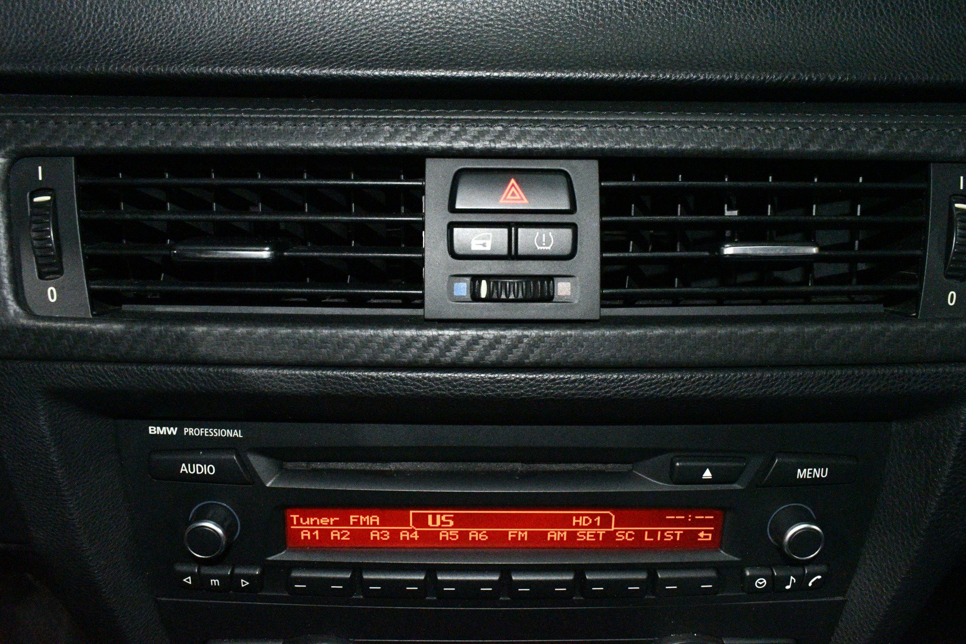 Used 2011 BMW M3 Sedan RWD image 31