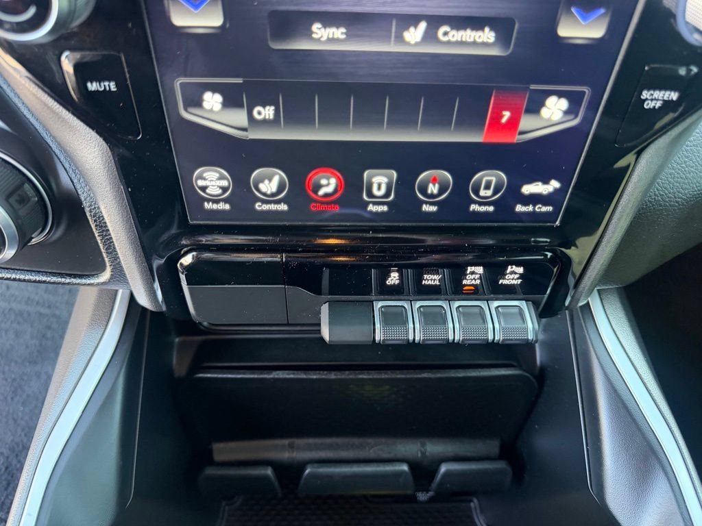 Used 2020 RAM 1500 Big Horn AWD/4WD image 40