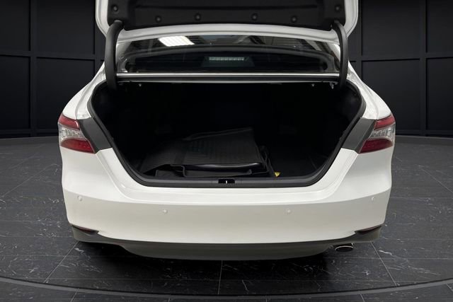 Used 2023 Toyota Camry XLE image 16