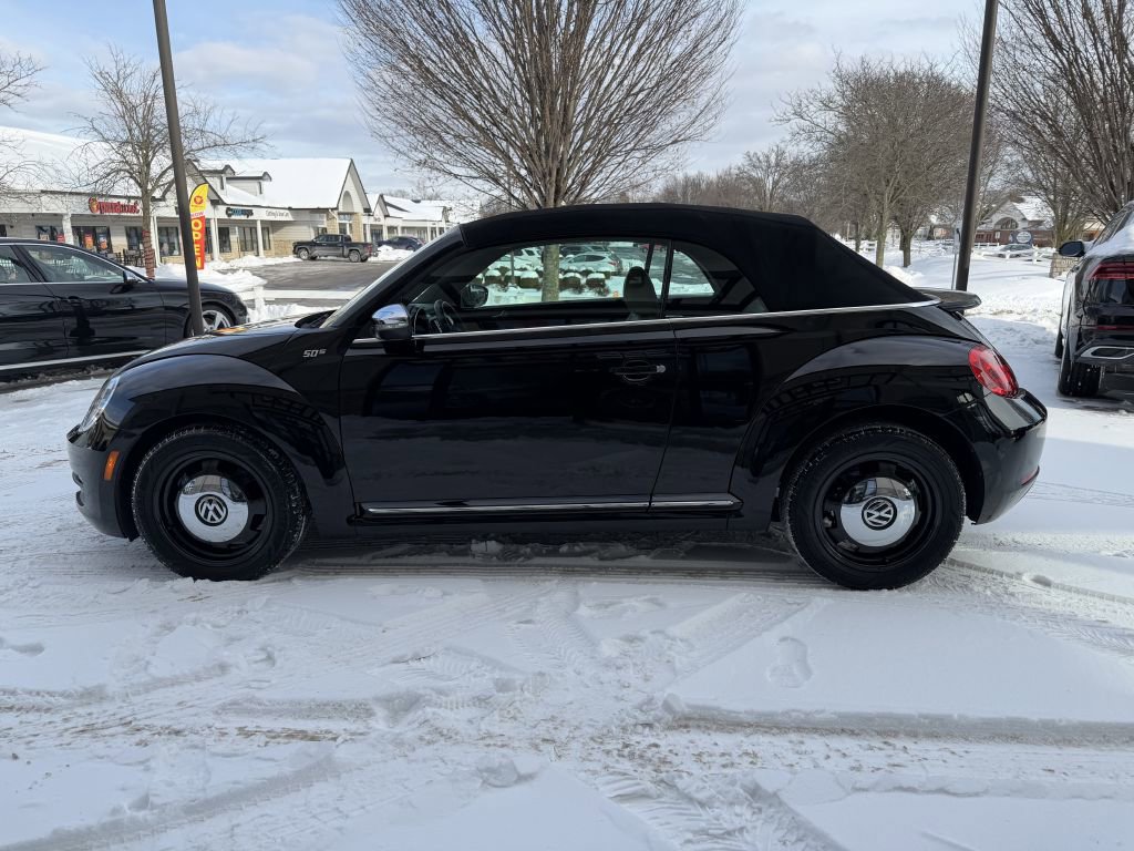 Used 2013 Volkswagen Beetle 2.5 50's Edition image 6