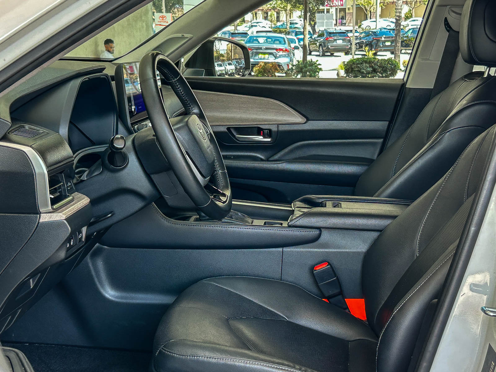 Used 2024 Toyota Grand Highlander FWD image 17