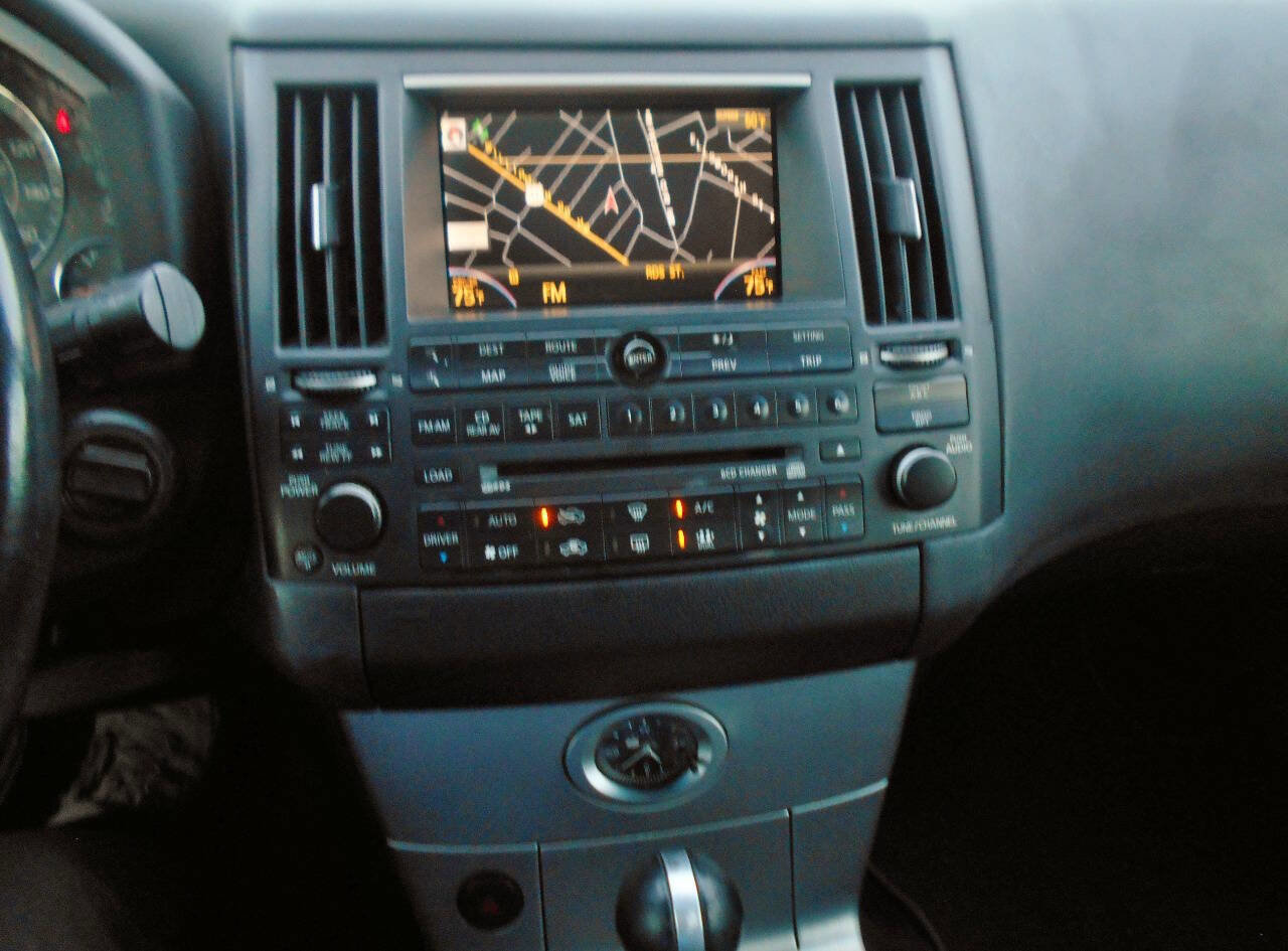 Used 2004 INFINITI FX45 AWD w/ Technology Pkg image 15