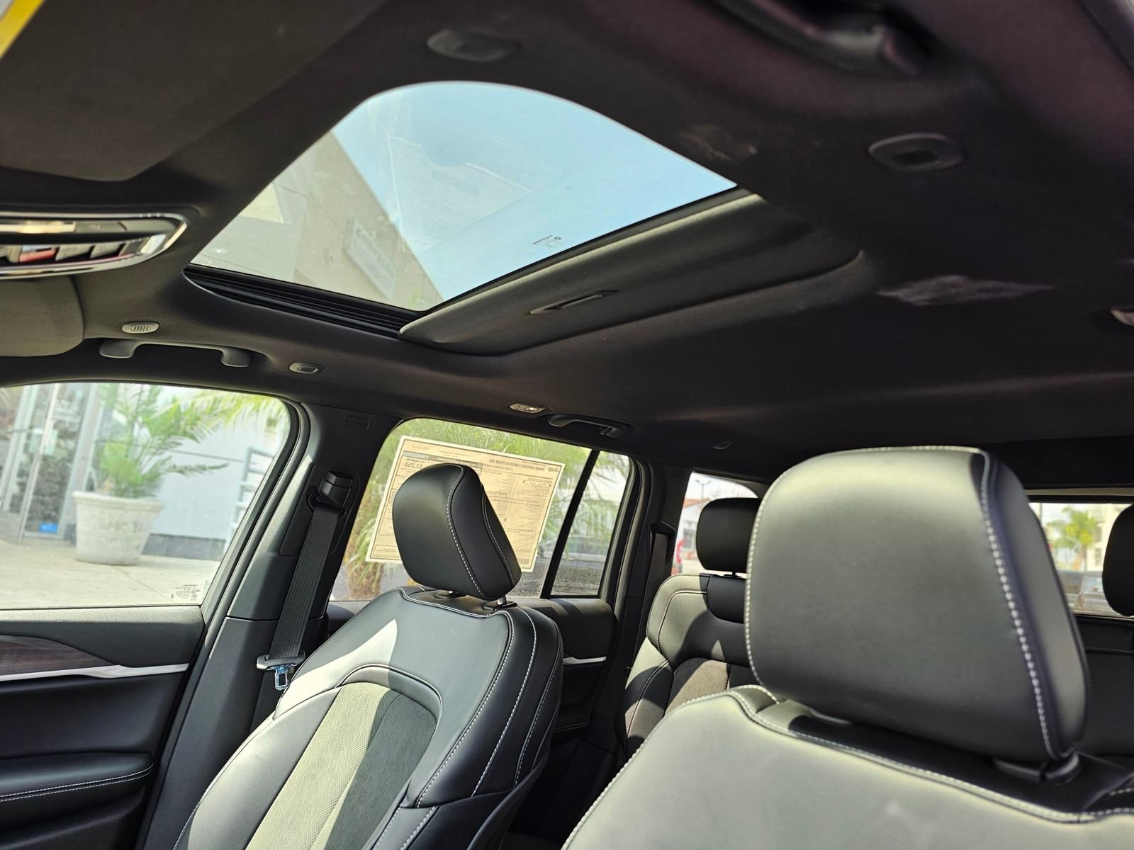 New 2026 Jeep Grand Cherokee Laredo image 23
