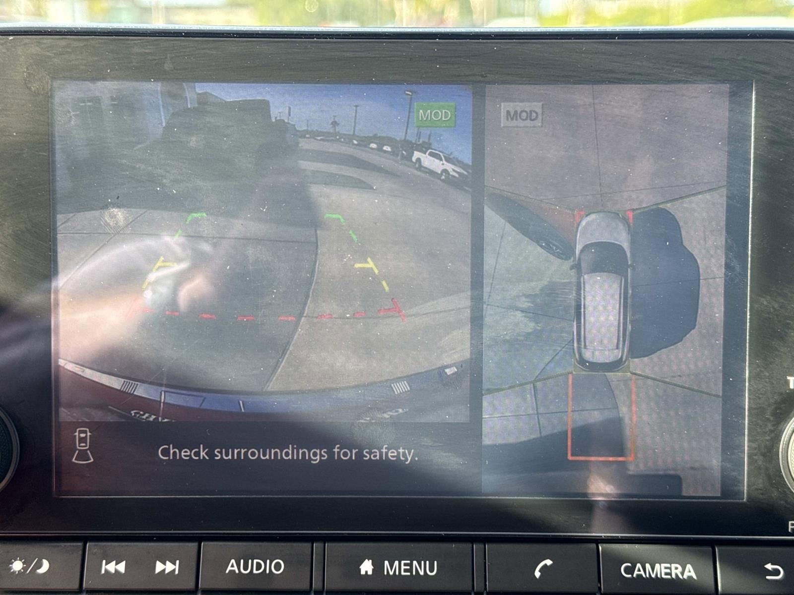 Used 2022 Nissan Rogue SL image 27