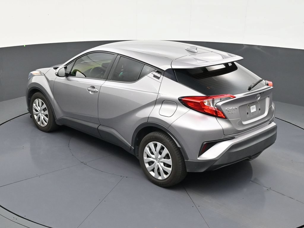Used 2020 Toyota C-HR LE FWD image 14