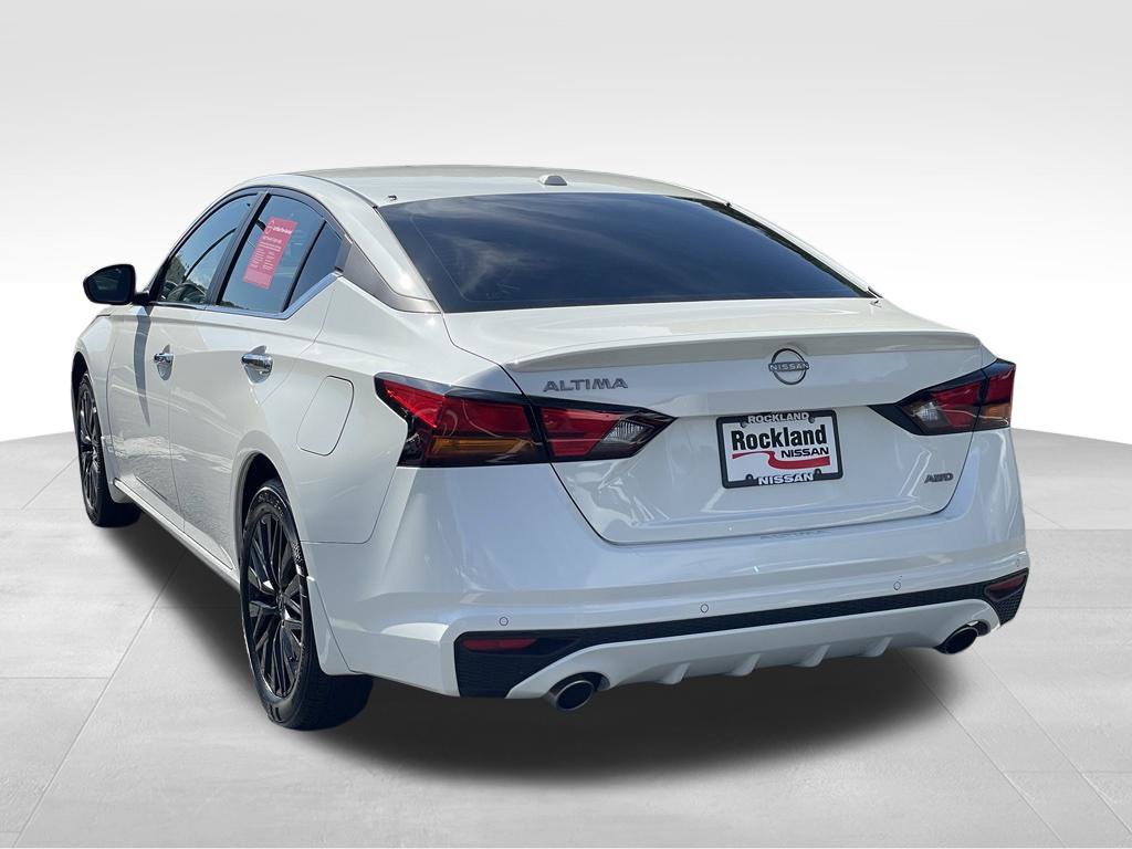 Certified 2025 Nissan Altima 2.5 SV w/ SV Special Edition Package AWD/4WD image 5