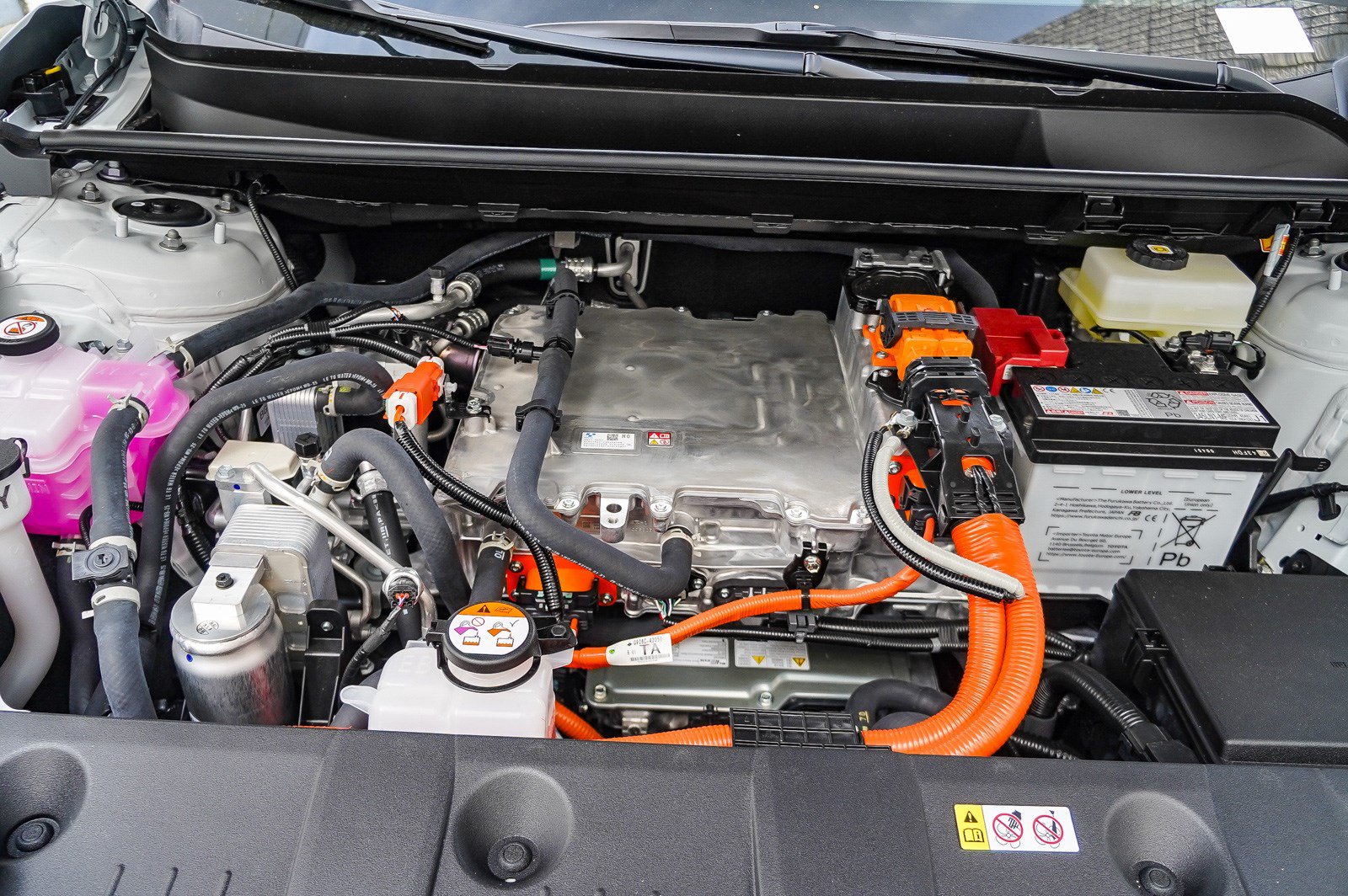 New 2026 Toyota C-HR AWD/4WD image 13
